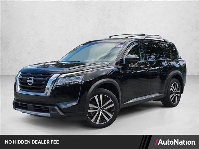 Used 2025 Nissan Pathfinder Platinum w/ Cargo Package FWD image 1