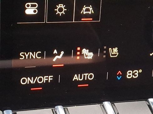 New 2026 GMC Terrain Denali w/ LPO, Floor Liner Package image 24