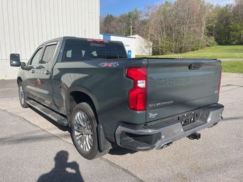 Used 2025 Chevrolet Silverado 1500 LTZ w/ Technology Package AWD/4WD image 8