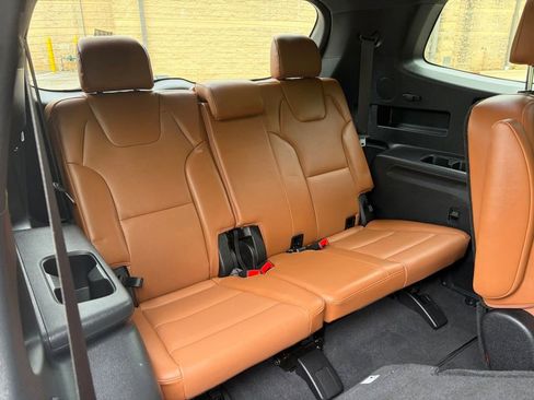 Used 2024 Kia Telluride SX Prestige X-Pro AWD/4WD image 18
