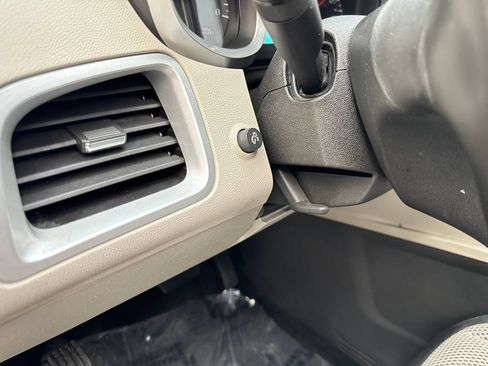 Used 2013 Chevrolet Equinox LT w/ Driver Convenience Package FWD image 54