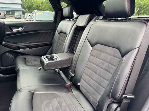Used 2024 Ford Edge ST-Line AWD/4WD image 36