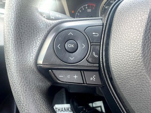 Used 2020 Toyota Corolla LE image 14