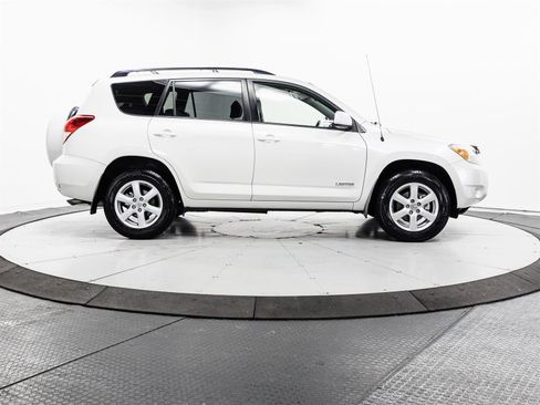 Used 2007 Toyota RAV4 Limited image 12