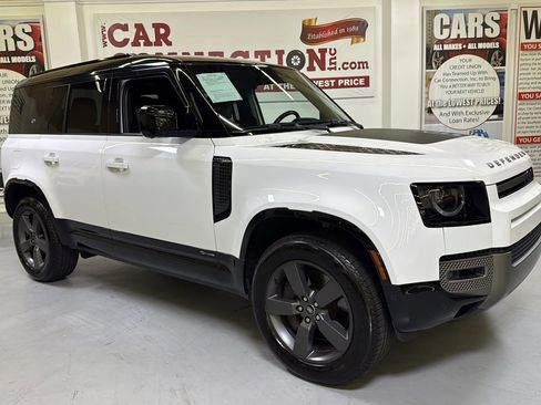 Used 2021 Land Rover Defender 110 X-Dynamic HSE AWD/4WD image 7