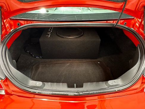 Used 2010 Chevrolet Camaro SS w/ Interior Accent Trim Package image 11