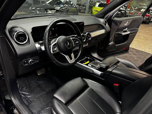 Used 2020 Mercedes-Benz GLB 250 4MATIC image 36