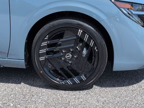 New 2026 Nissan Sentra SR FWD image 12