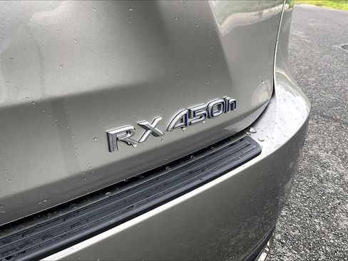 Used 2022 Lexus RX 450h F Sport image 9