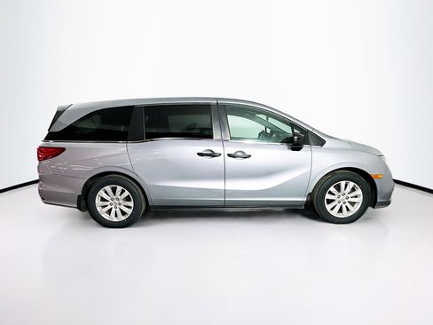 Used 2019 Honda Odyssey LX image 10