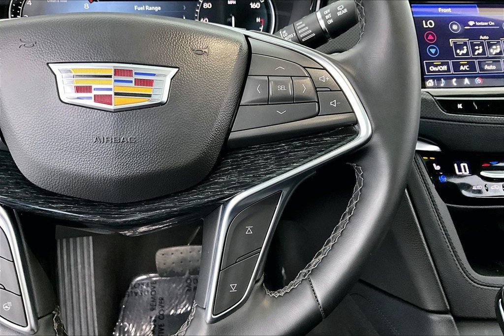 Used 2025 Cadillac XT5 Premium Luxury AWD/4WD image 26