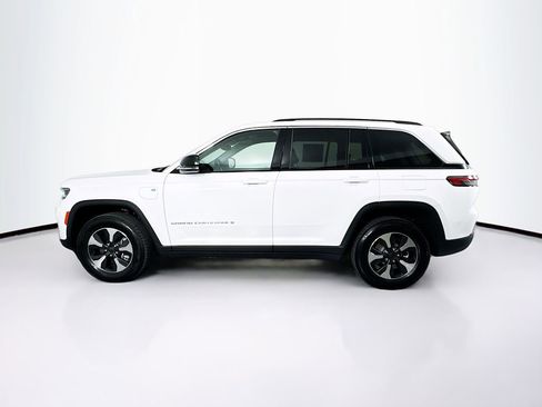 Used 2024 Jeep Grand Cherokee Limited 4xe image 3