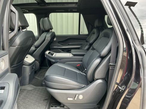 Used 2025 Lincoln Navigator L Reserve w/ Jet Appearance Package AWD/4WD image 20