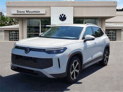 New 2025 Volkswagen Tiguan SE