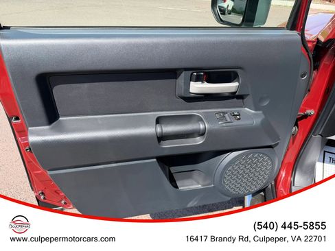 Used 2008 Toyota FJ Cruiser 4WD image 8