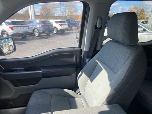 Used 2024 Ford F150 XLT image 32