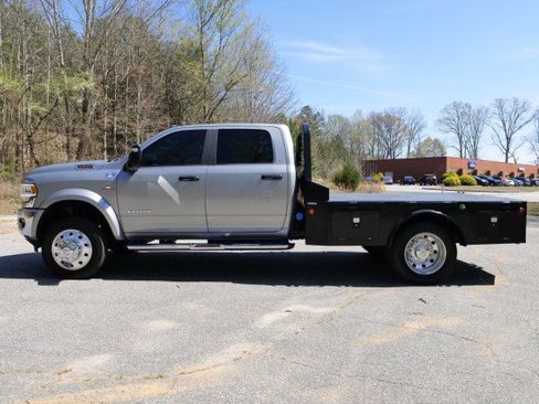 Used 2024 RAM 4500 SLT w/ Quick Order Package 2YG SLT image 51