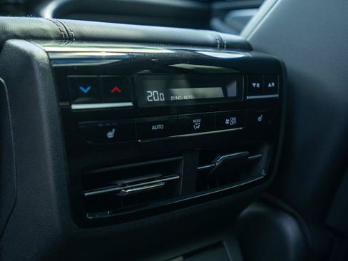 Used 2022 Acura MDX SH-AWD w/ Technology Package image 32