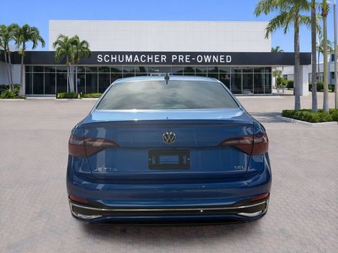 Used 2024 Volkswagen Jetta SEL FWD image 6