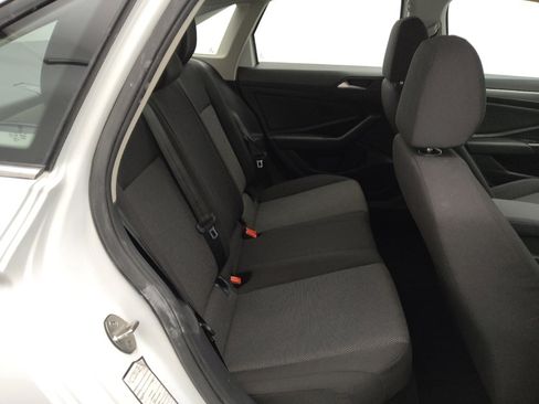 Used 2019 Volkswagen Jetta SE FWD image 19