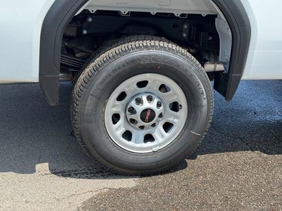 New 2025 GMC Sierra 3500 Pro w/ 1SA Pro Safety Plus Package