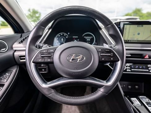 Used 2020 Hyundai Sonata Limited FWD image 14