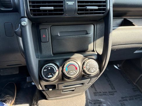 Used 2005 Honda CR-V EX image 84