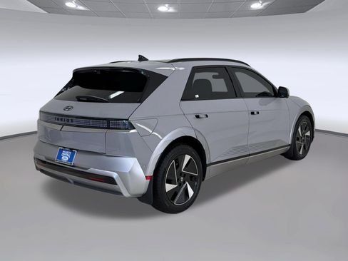 Used 2026 Hyundai Ioniq 5 Limited RWD image 9