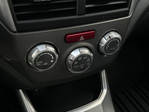 Used 2009 Subaru Impreza WRX STI image 27