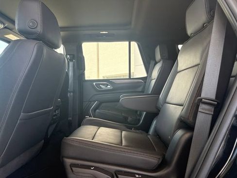Used 2024 Chevrolet Tahoe High Country AWD/4WD image 33