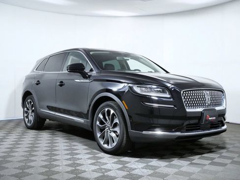 Certified 2023 Lincoln Nautilus Reserve w/ Equipment Group 201A AWD/4WD image 1