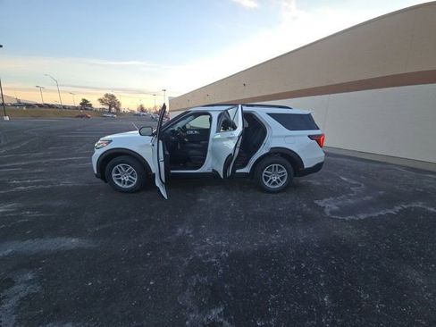 New 2026 Ford Explorer Active AWD/4WD image 12