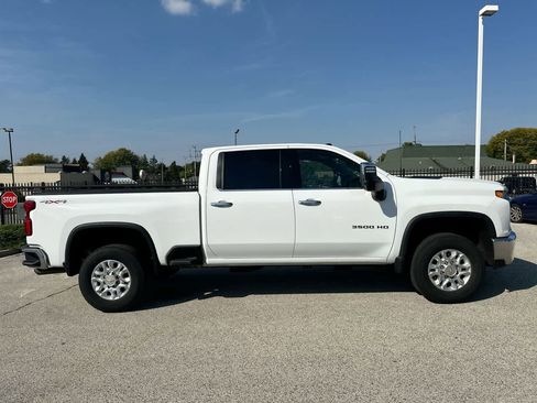 Used 2022 Chevrolet Silverado 3500 LTZ w/ Snow Plow Prep/Camper Package image 14