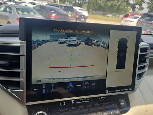 Used 2024 Toyota Sequoia Capstone AWD/4WD image 11