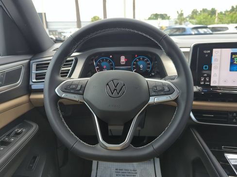 New 2026 Volkswagen Atlas Cross Sport SE FWD image 26