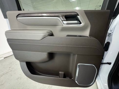 New 2026 Chevrolet Silverado 2500 LTZ w/ LTZ Convenience Package image 8