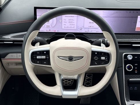 Used 2025 Genesis GV80 3.5T e-SC AWD/4WD image 23
