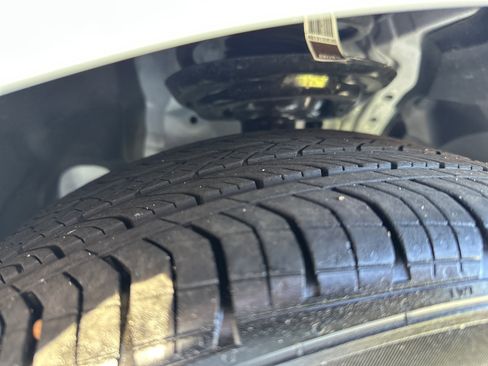 Certified 2025 Toyota Camry SE image 12