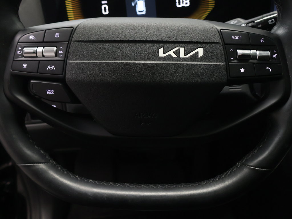 Used 2026 Kia Sportage EX w/ EX Panorama Roof Package FWD image 18