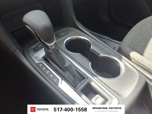 Used 2024 Chevrolet Equinox LT AWD/4WD image 22