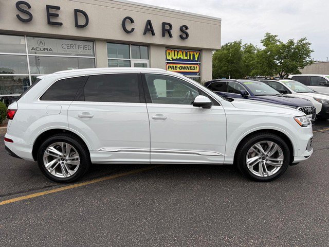 Used 2023 Audi Q7 2.0T Premium w/ Convenience Package AWD/4WD image 2