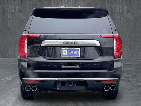Used 2023 GMC Yukon Denali w/ Denali Reserve Package image 5