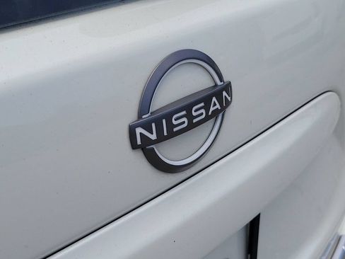 Certified 2024 Nissan Murano SV FWD image 10