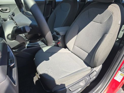 Used 2025 Kia K4 LXS image 20