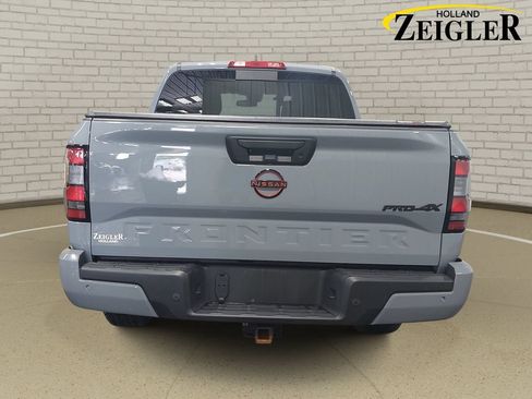 Certified 2024 Nissan Frontier PRO-4X w/ Pro Convenience Package AWD/4WD image 6