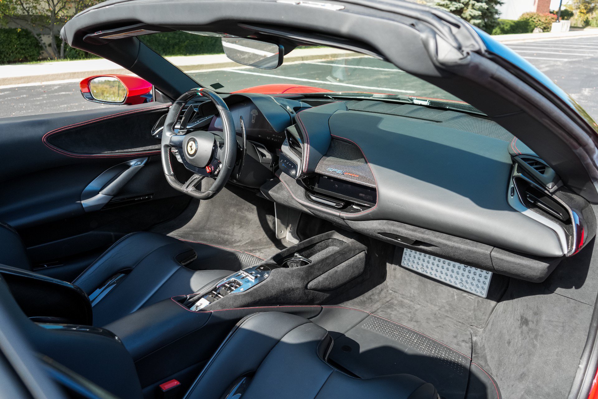 Used 2023 Ferrari SF90 Spider AWD/4WD image 39