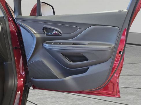 Used 2022 Buick Encore Preferred w/ Safety Package image 26