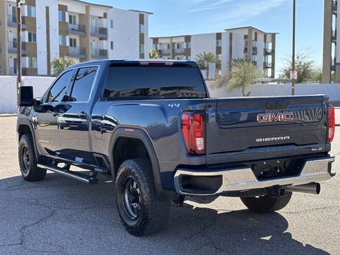 Used 2022 GMC Sierra 2500 SLE w/ SLE Convenience Package image 6