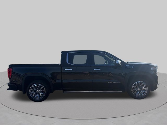 Used 2024 GMC Sierra 1500 Denali AWD/4WD image 6