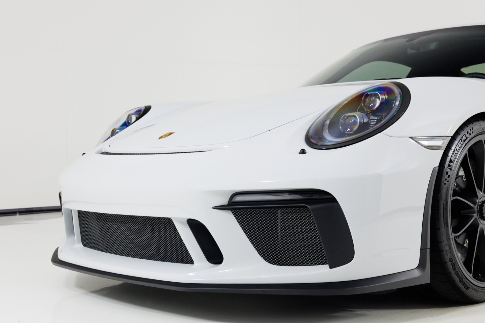 Used 2018 Porsche 911 GT3 RWD image 61